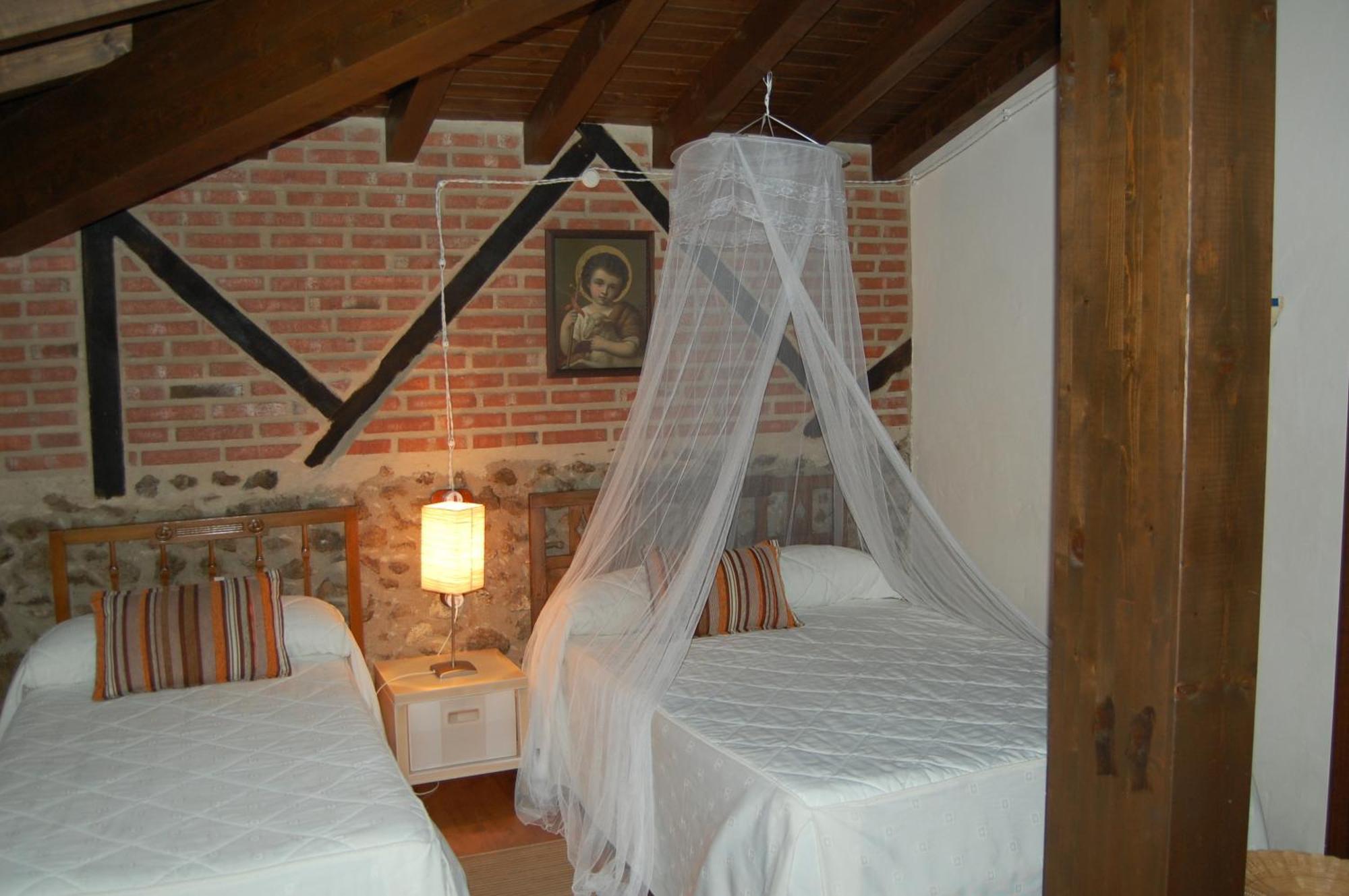 Apartamentos Rurales Tia Josefa Tornavacas Esterno foto